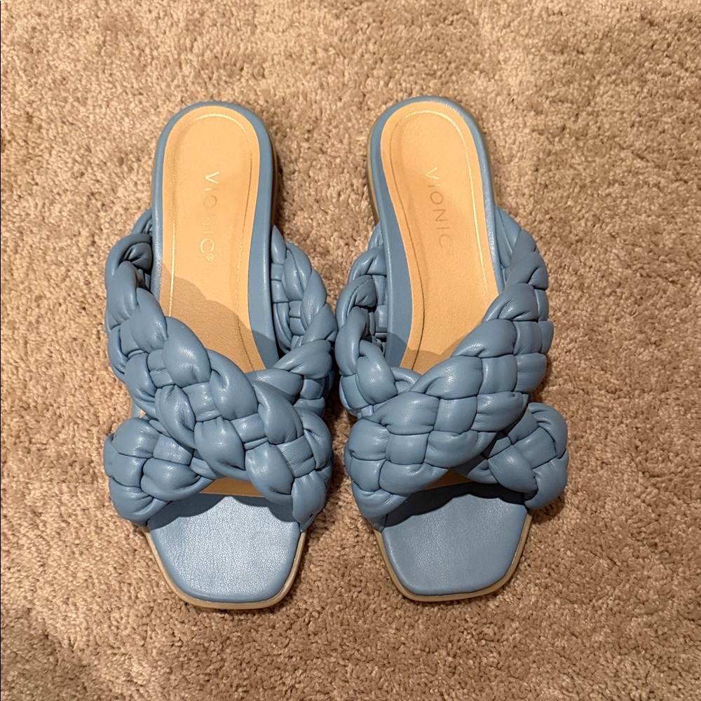 Vionic Women's Light Blue Braided Sandals